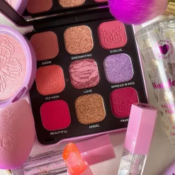 I Heart Revolution Butterfly Wonderland Eyeshadow Palette