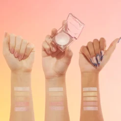 Makeup Revolution Beam Bright Highlighter Pink Seduction