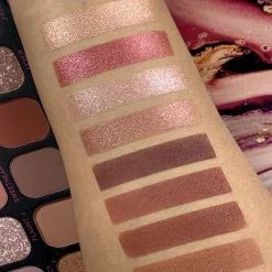 Makeup Revolution Forever Flawless Allure Eyeshadow Palette