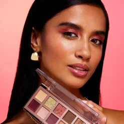 Makeup Revolution The Eternal Icon Green Eyeshadow Palette