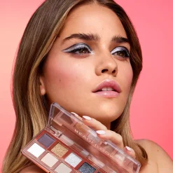 Makeup Revolution The Smokey Icon Grunge Eyeshadow Palette