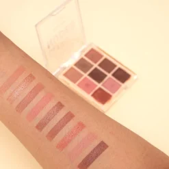 Makeup Revolution Ultimate Nudes Eyeshadow Palette Medium