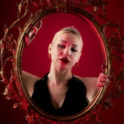 Revolution Truly Sinful Eyeshadow Palette